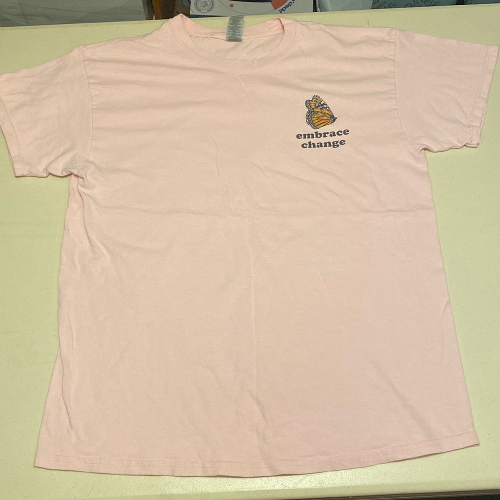 Gildan Pink Short Sleeve Tees